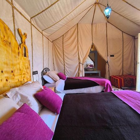Отель Luxury Bega Camp Мерзуга Экстерьер фото